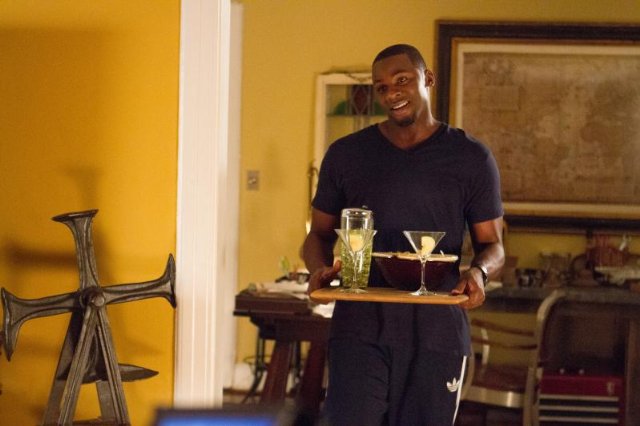 Derek-Luke-in-BAGGAGE-CLAIM